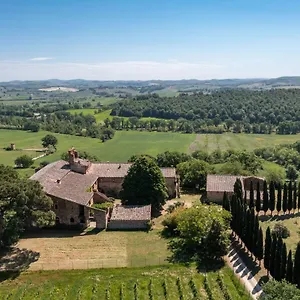 Badia Ardenga Montalcino